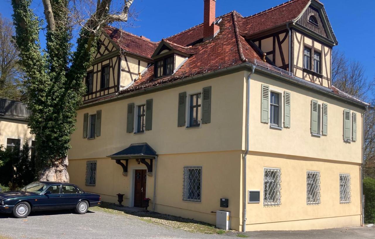 Jagdschloss Hummelshain B&B Exterior photo